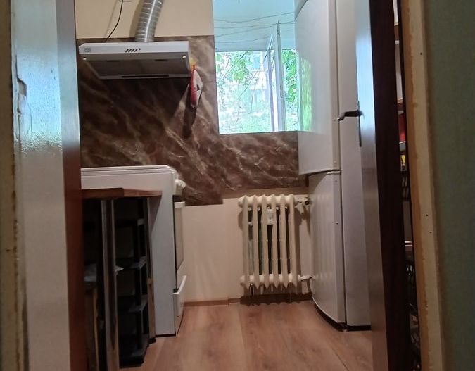 Oferta- Apartament 3 camere Ozana, parter, mobilat, pret excelent - Poză 17