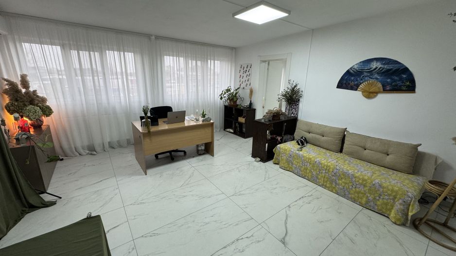 Spatii birouri de inchiriat renovate moderne L329 - Poză 3