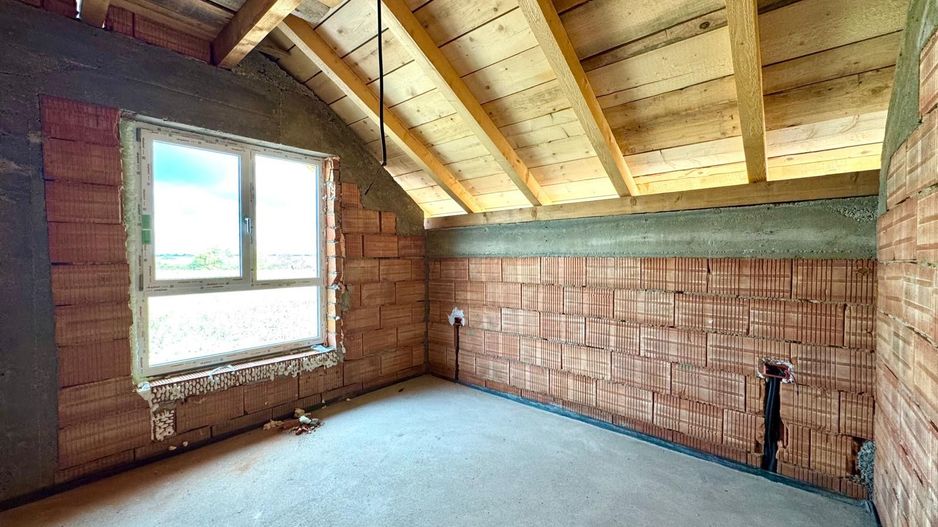 Super pret - Duplex cu 4 camere - teren generos  |Sǎcǎlaz| - Poză 6