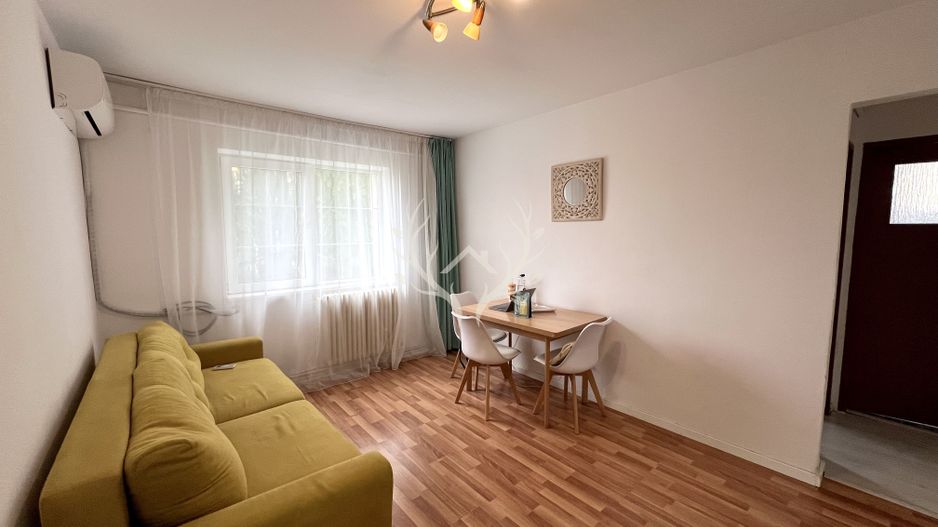 Apartament cu 3 camere, luminos, in zona Minerva, Manastur - Poză 1
