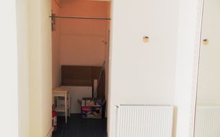 Spatiu comercial pretabil magazin,in centrul istoric - Poză 3