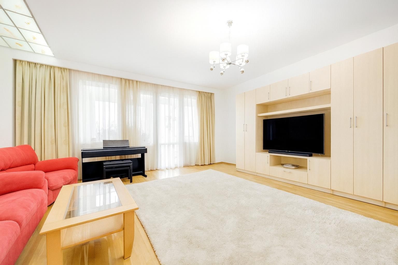 Apartament spatios 4 camere pe Calea Floreasca - Poză 1