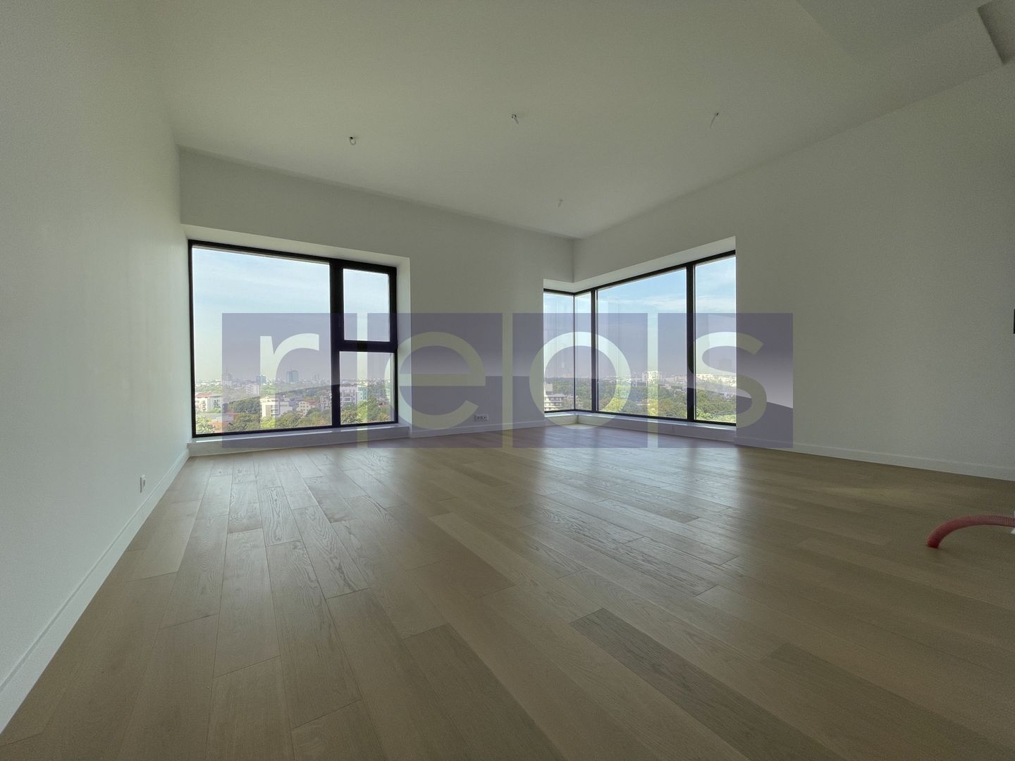 ETAJ 6-9-13 | 539 000 EURO | 4 CAMERE | PARCARE | ONE VERDI PARK - Poză 2