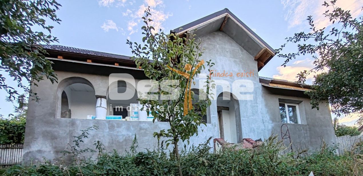 Imobil compus din casa si 1800mp teren in Suburbia Brodoc, judet Vaslui - Poză 8