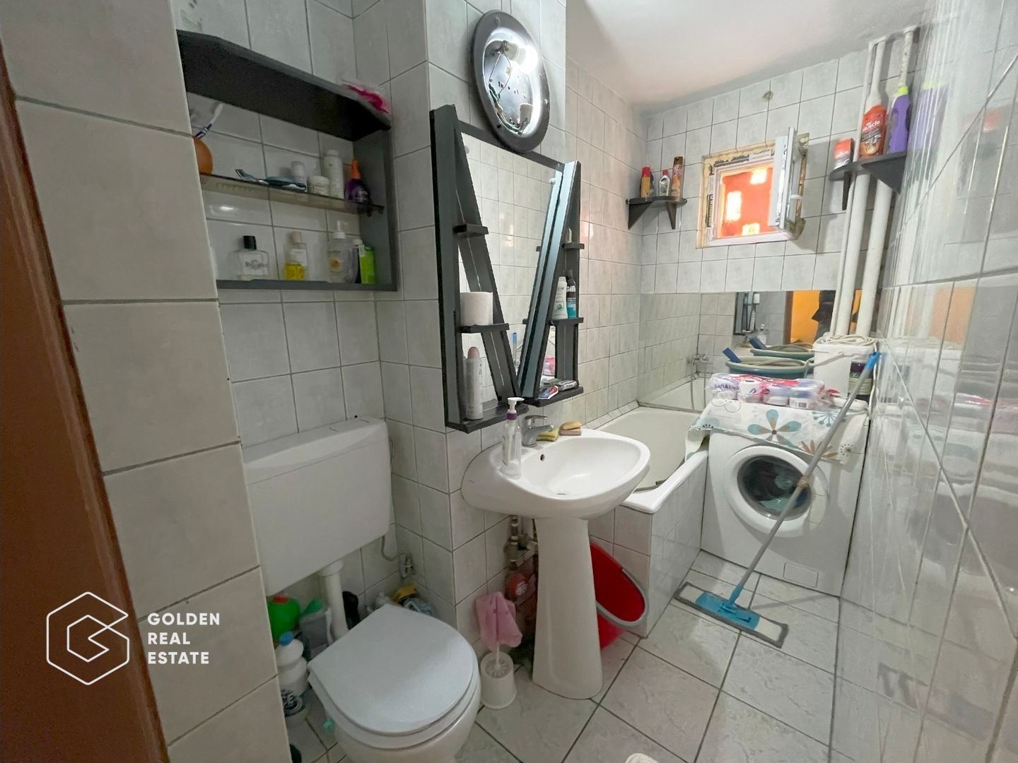 Apartament cu 3 camere, decomandat, etaj intermediar, zona Dacia - Poză 7