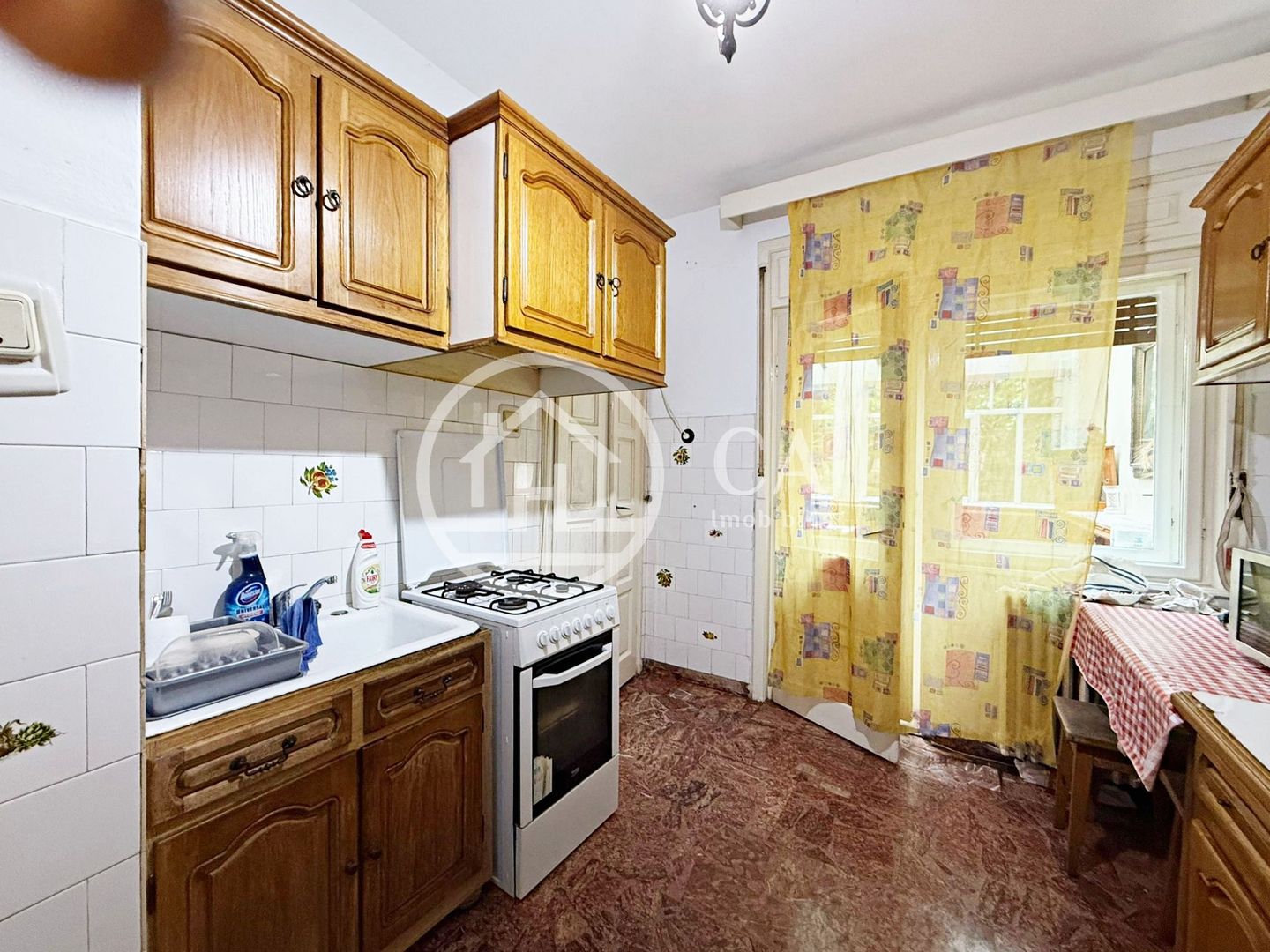 Casa cu 5 camere de inchiriat in zona Garii, Oradea - Poză 6