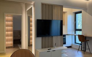 Proprietar inchiriez apartament Exigent Plaza - Poză 3