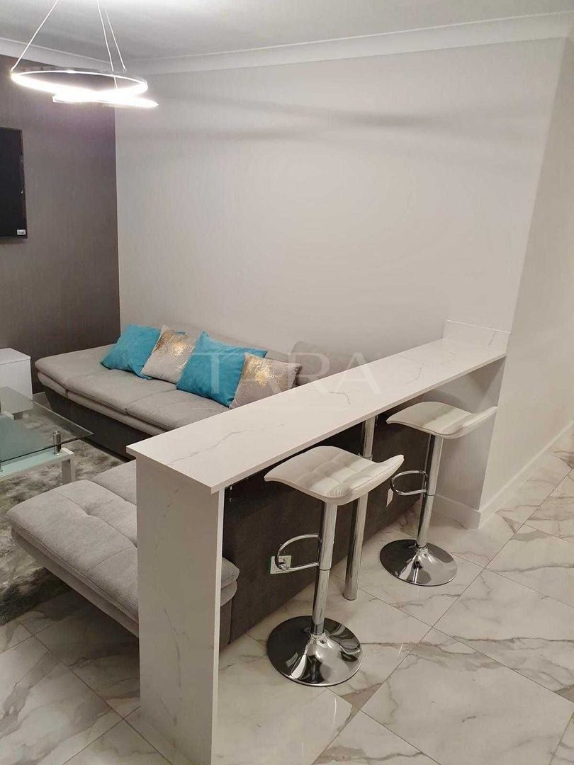 Apartament luminos și elegant cu 3 camere - Poză 2