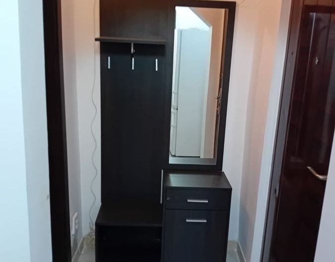 GARSONIERA MODERNA RENOVATA MOBILATA SI UTILATA BLOC 1982 - Poză 11