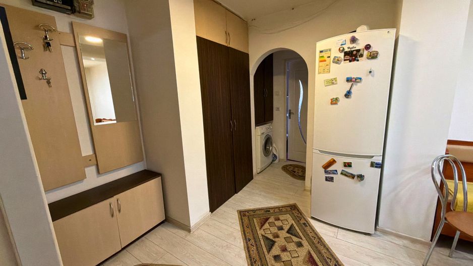 Apartament 2 camere decomandat 50 M²  semicentral - Poză 3