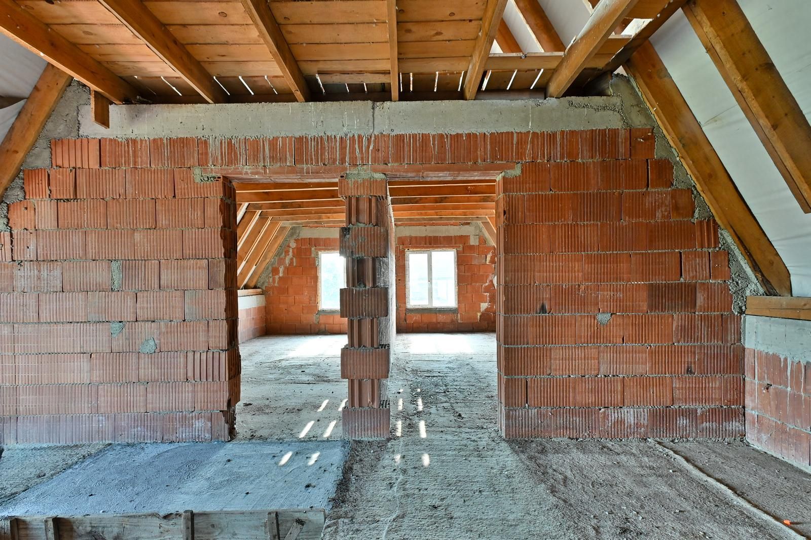 Sala de evenimente cu  piscina si foisor Biled COMISION 0 % CUMPARATOR - Poză 41