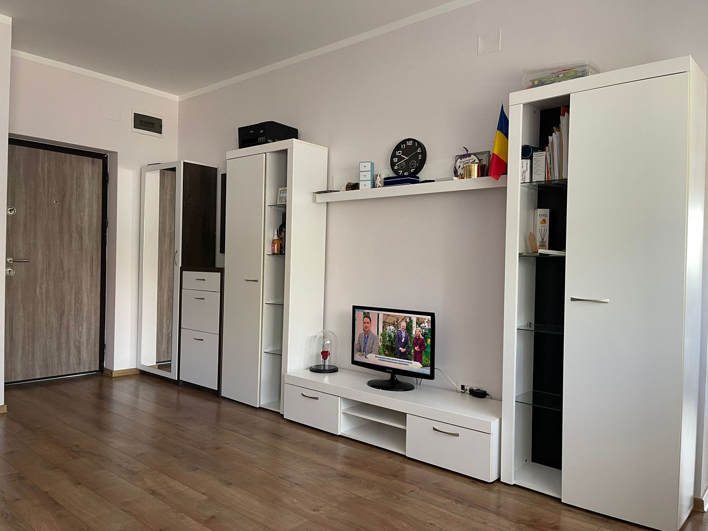 Apartament cu 2 camere si 2 locuri de parcare - Poză 18