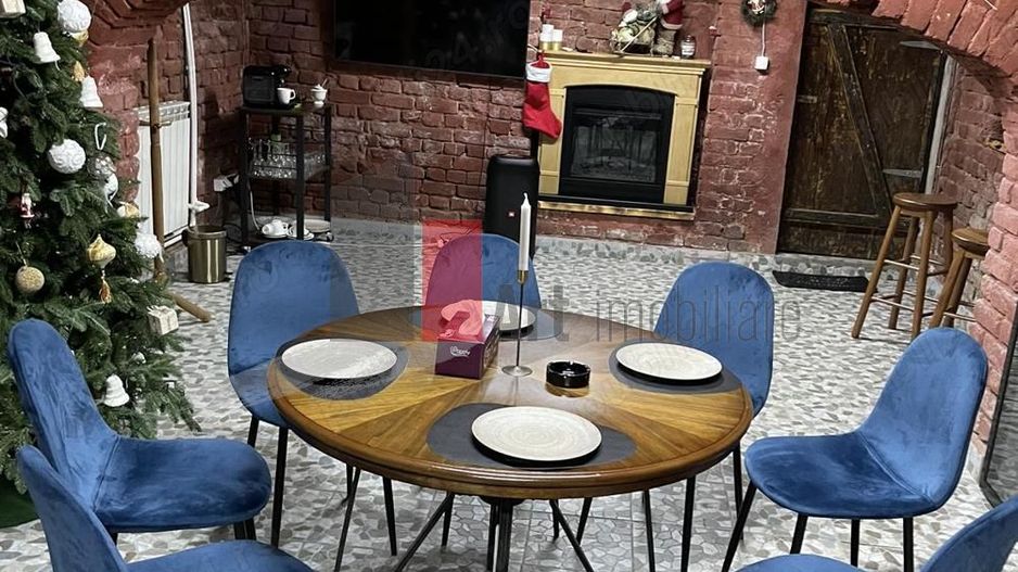 Inchiriere Vila Unirii - Hala Traian - Poză 1