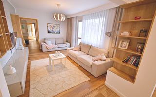 Apartament 3 camere, etaj intermediar, renovat zona strazii Albac - Poză 1
