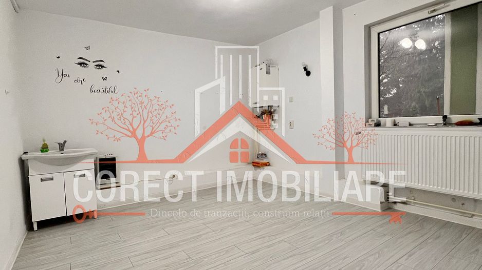 De vânzare apartament etaj1 – Strada Ursului - Poză 4