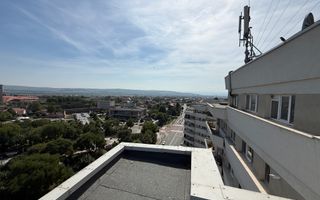 De vanzare apartament 2 camere, vedere superba Cetatea Alba Carolina - Poză 12