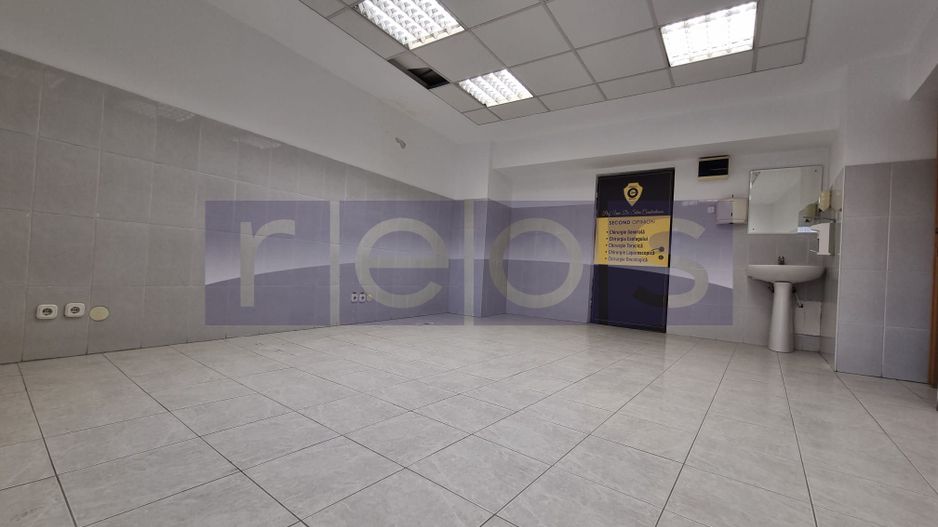 VANZARE SPATIU COMERCIAL | 30 CAMERE | ZONA UNIRII - Poză 30