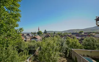 Casa 80 mpUtili cu potential, curte proprie 446 mp renovatala interior - Poză 13