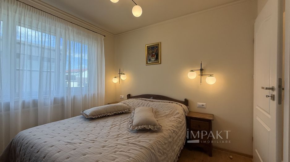 Apartament deosebit cu 4 camere decomandat si garaj in Andrei Muresanu - Poză 14