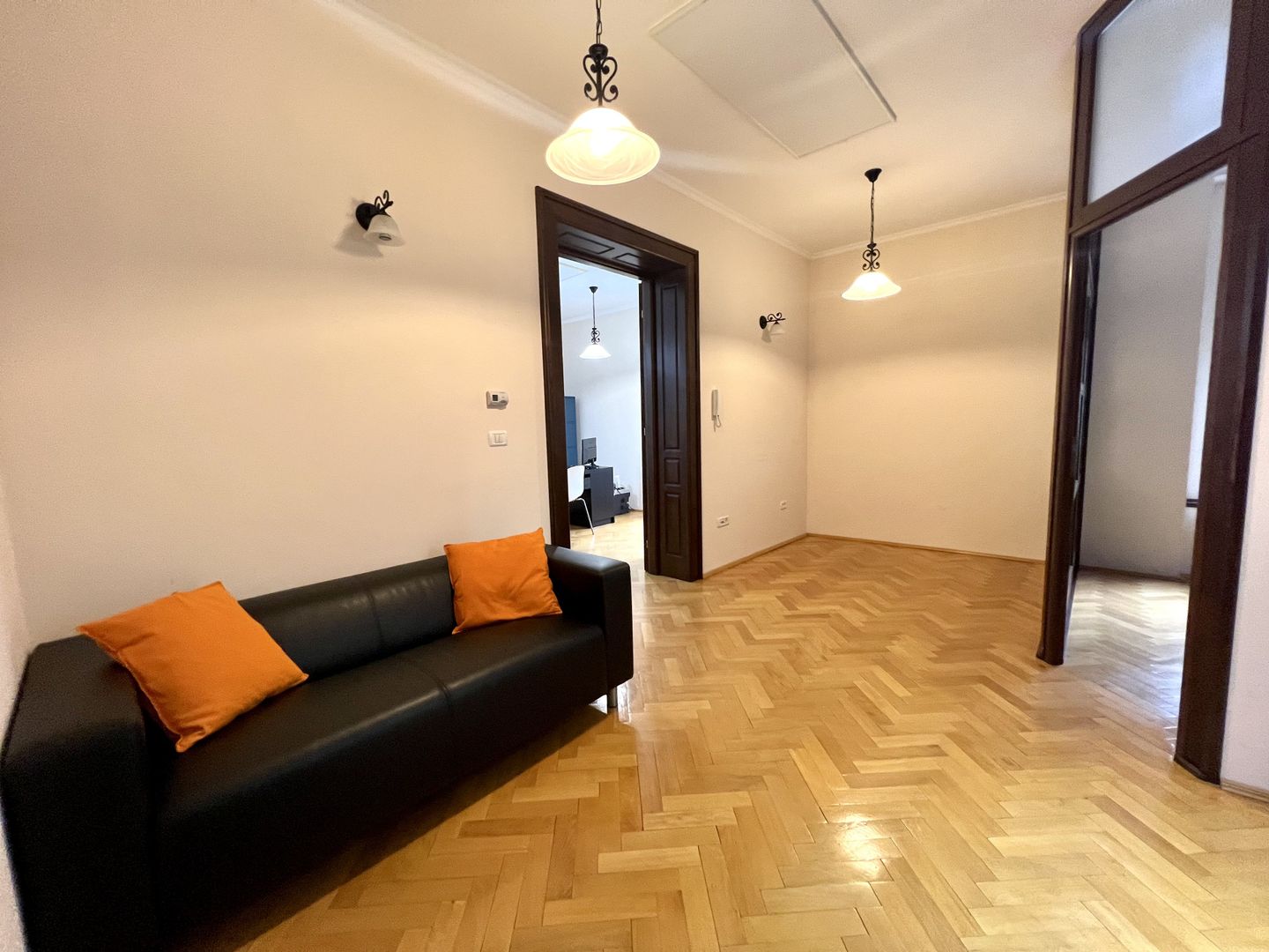 Spatiu birou Piata Unirii - Poză 4