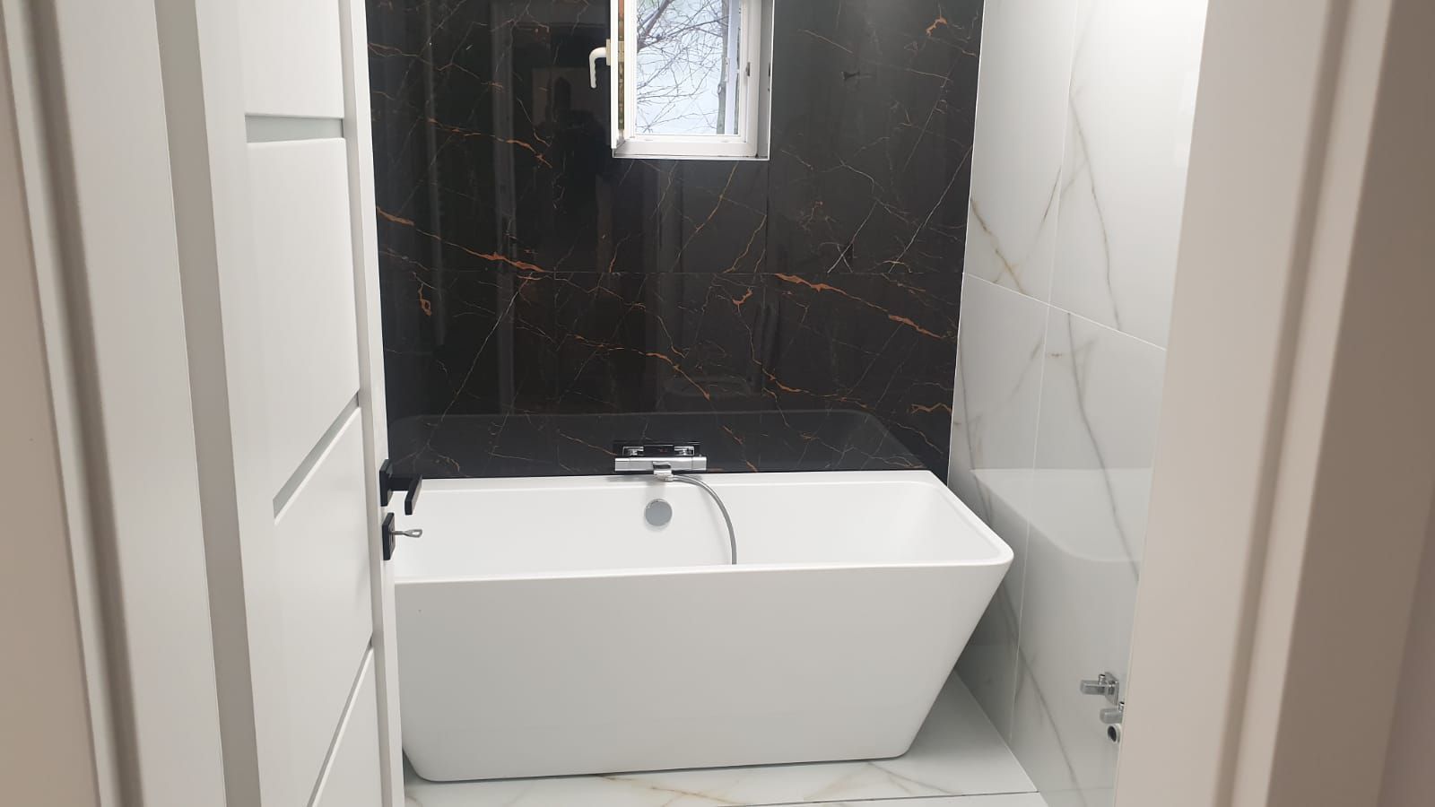 Apartament 2 camere LUX | APUSULUI | CENTRALA PROPRIE - Poză 1