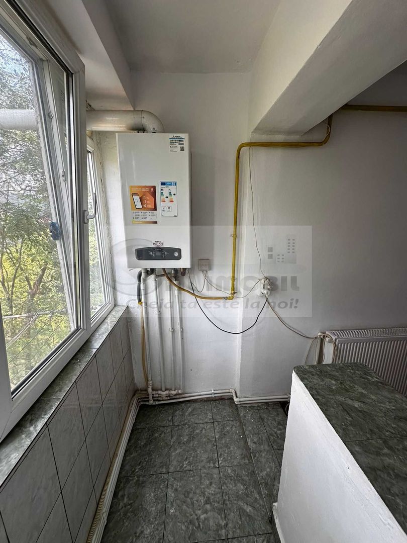 Libera de vanzare garsoniera Policlinica Galata - Poză 3