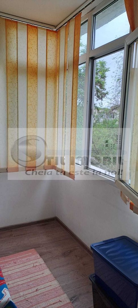 Apartament 2 camere, decomandat, Nicolina - 95.000 Euro - Poză 8