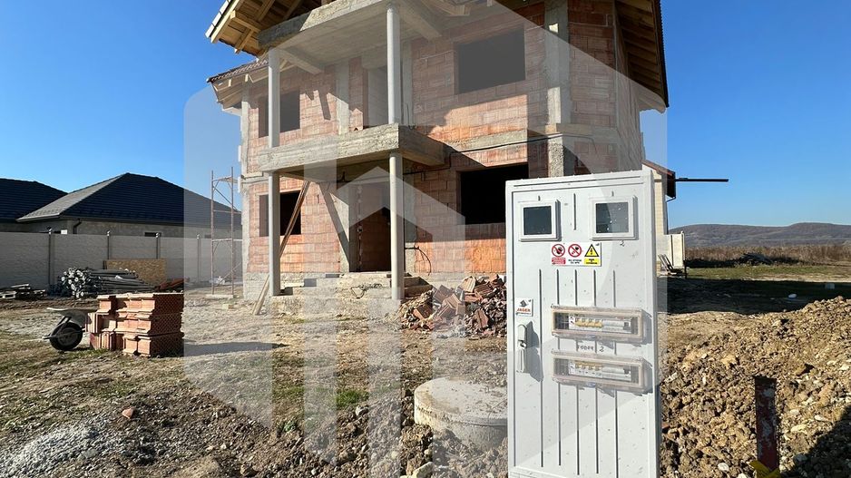 Casa in Cristian | 4 Camere | 647 Teren +137mpu+ Terasa | 0% Comision - Poză 5