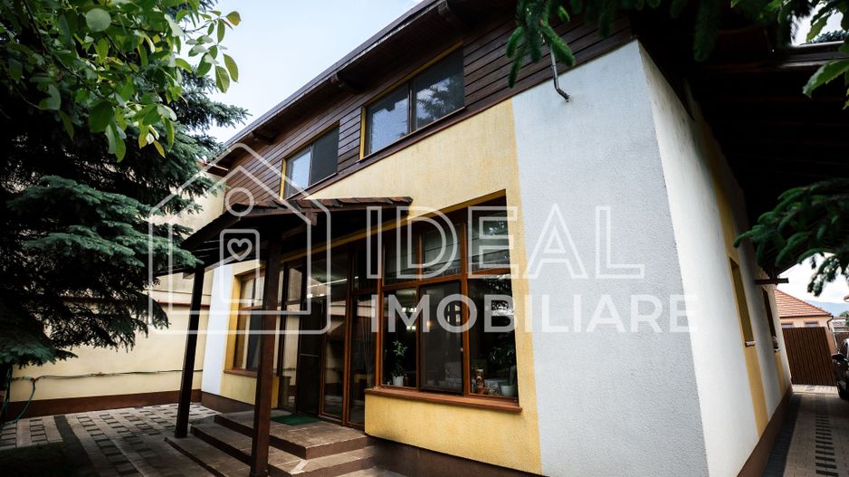 Casa Individuala Moderna cu 7 camere si 1480 mp de curte, In Selimbar - Poză 2