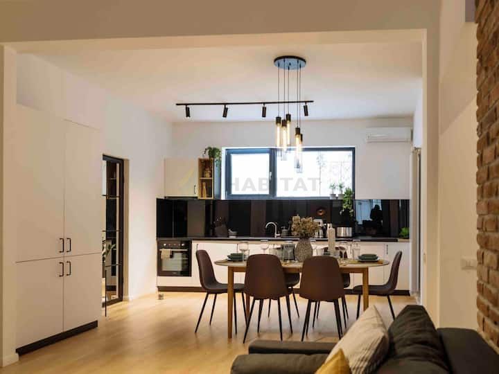 Investitiei, locatie centrala, randament bun, istoric B&B - Poză 20