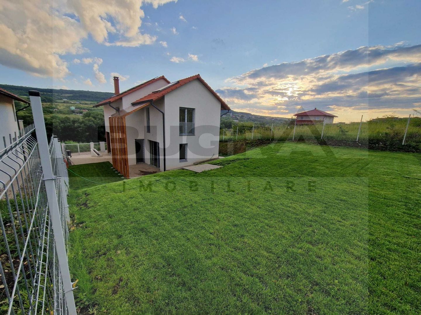 Casa individuala, 128 mp utili, Chinteni - Poză 1