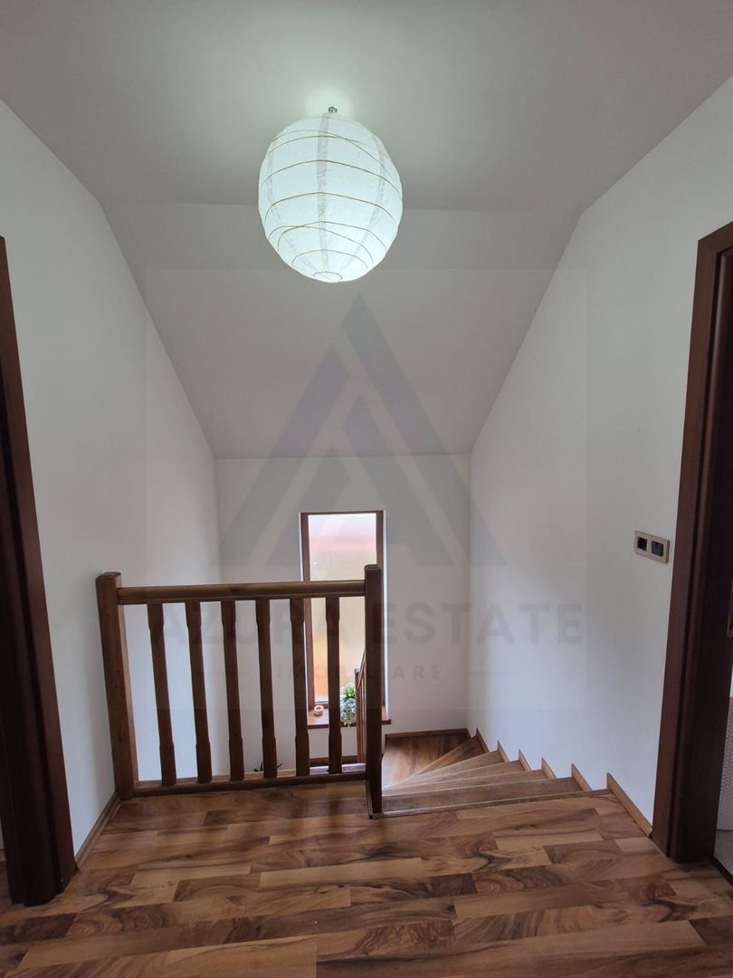 Casa moderna 4 camere 100 mp utili curte si parcare privata Cisnadie - Poză 5