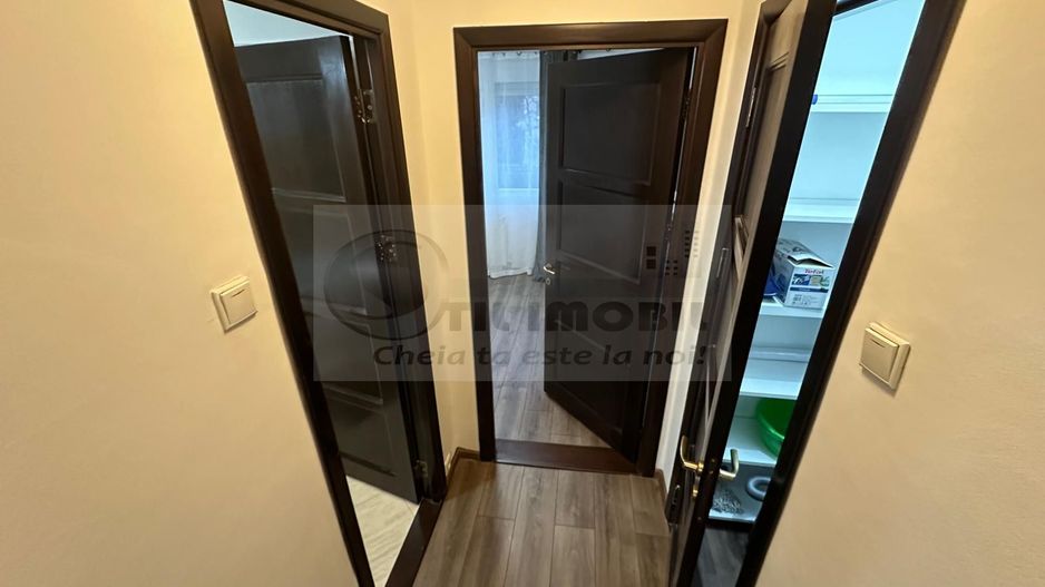 Apartament 2 camere Podu Roș, etaj 1 – Palas la 10 min, 500€ - Poză 3