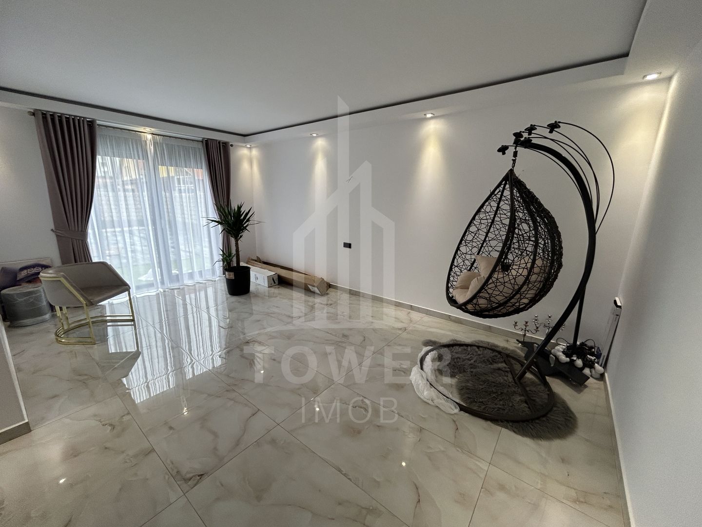 Casă de vânzare în Mediaș | Piscină | Panouri Fotovoltaice - Poză 15