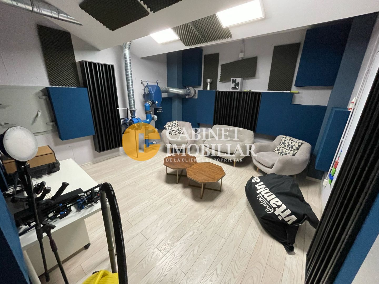 SPATIU COMERCIAL - 3 CAMERE - COMPLEX NEWTON - DE INCHIRIAT - Poză 3