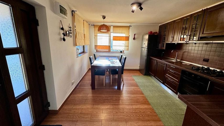 Vanzare casa ideal 2 familii padurea Romanesti - Poză 21