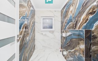 Vilă ultramodernă cu 4 camere în Gai - Poză 12