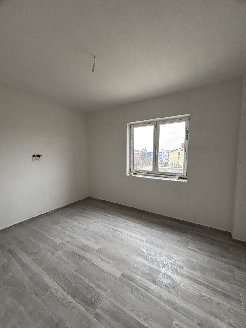 Apartament 2 camere ,zona Braytim - Poză 2