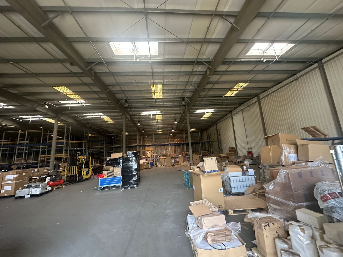 Proprietate logistică cu hală și platformă betonată – zona Șos. Odăii București - Poză 25