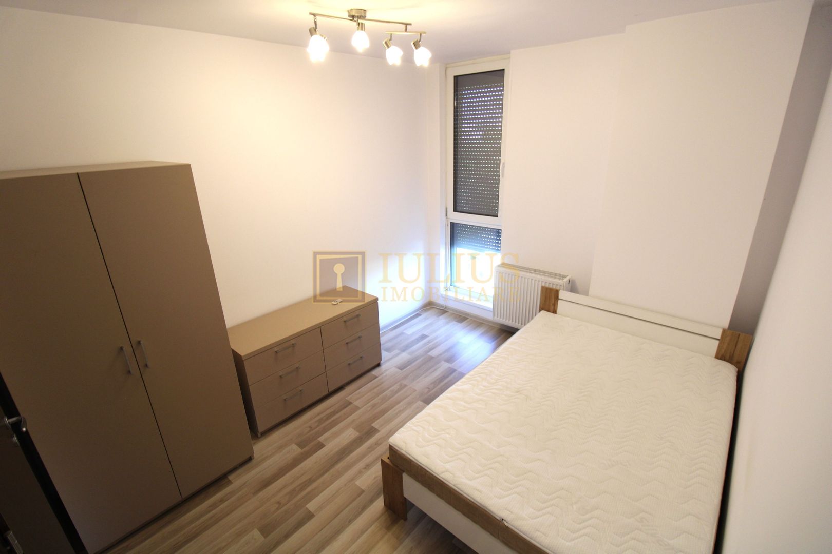 Bloc nou;  Vivalia, Complexul Studentesc, 3 camere/2dormitoare/2bai - Poză 12