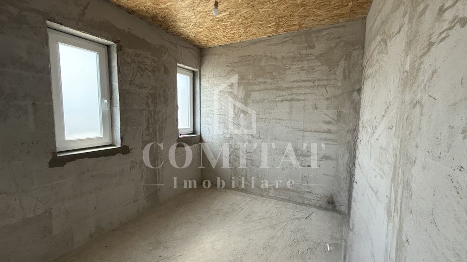 Casă individuală cu garaj și 700 teren Chinteni - Poză 6