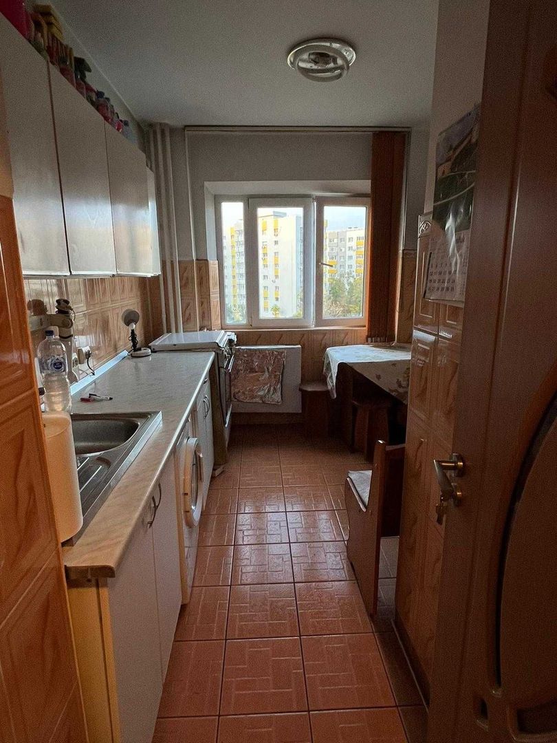 Vand 3 camere dec., confort 1, sos. Alexandriei - Piata Rahova - Teius - Poză 5