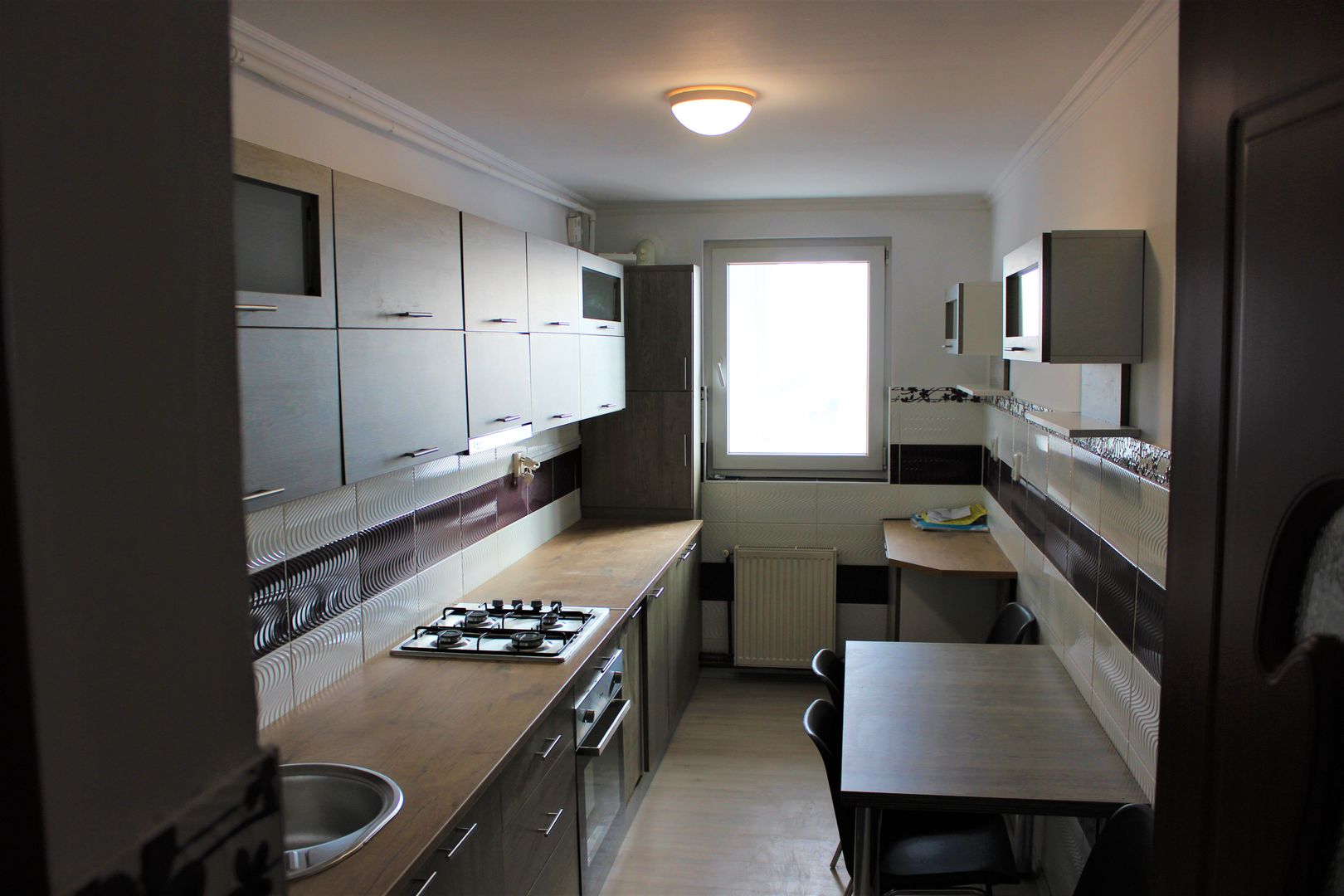Apartament 2 camere decomandat Aleea Harniciei 63 m² - Poză 1