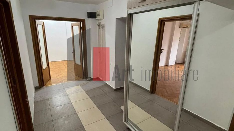 2 Camere Decebal - Poză 3