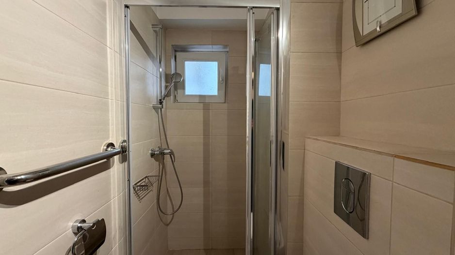 Apartament Piata Unirii, cu parcare - Poză 13