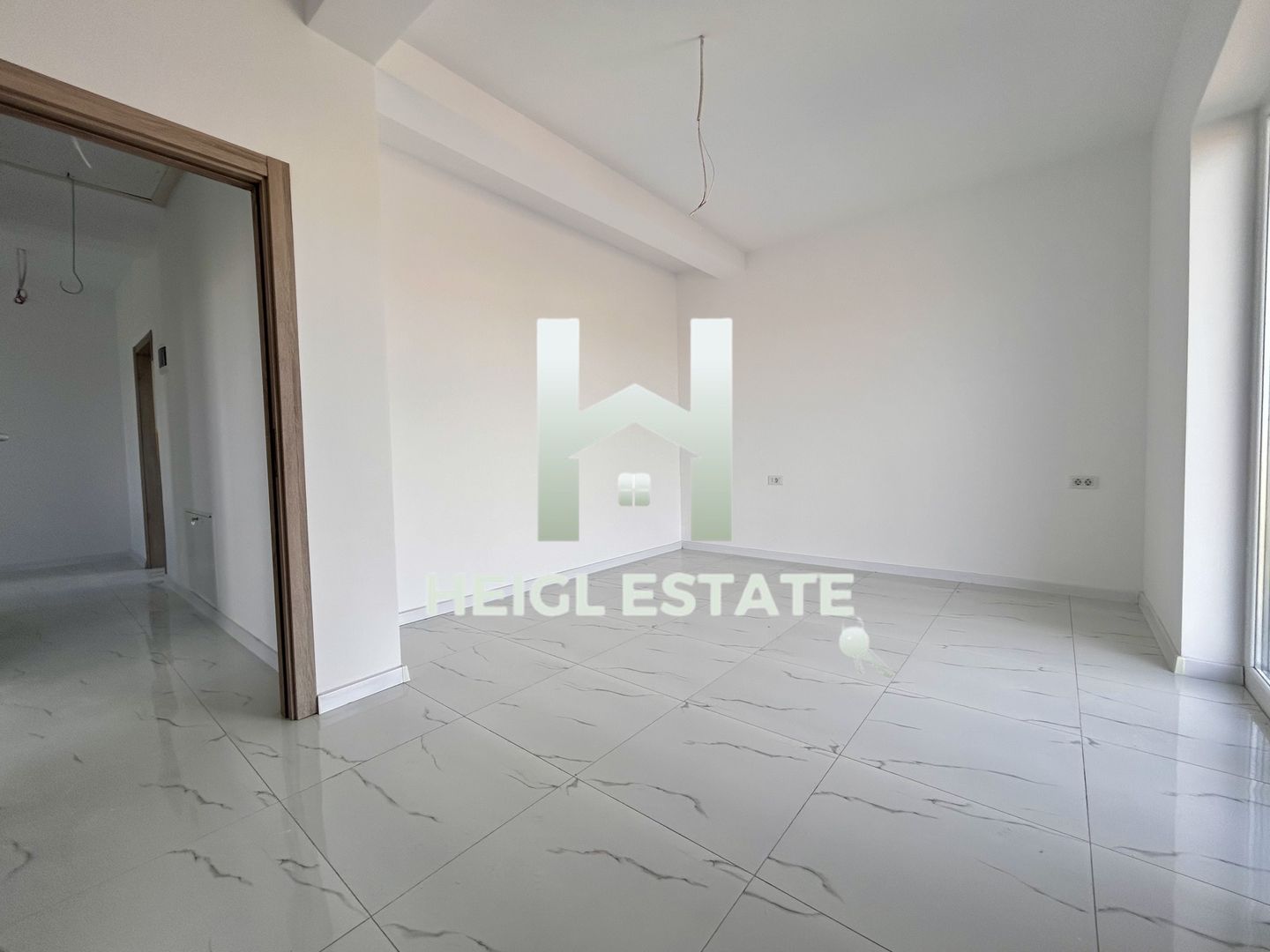 Duplex cu 4 camere Giroc - Poză 2