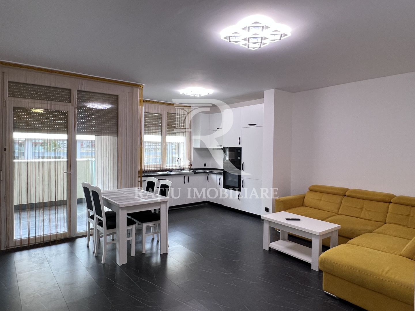 Apartament cu 2 camere | Parcare acoperita | ARED | Iosia | Oradea - Poză 1