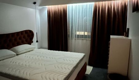 Apartament 3 camere | 80 mp +20 mp terasa| Podul de Fier