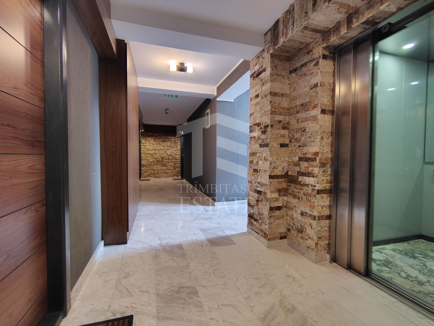 Mobilat utilat integral MODERN | Terasa 36 mp | Predeal - Poză 17