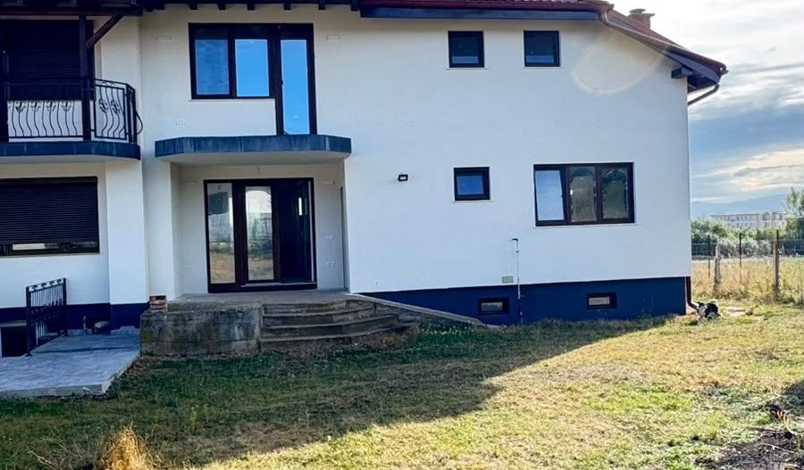 ✨ DUPLEX PREMIUM | 290 MP UTILI | 576 MP CURTE | 4 DORMITOARE | GARAJ - Poză 2